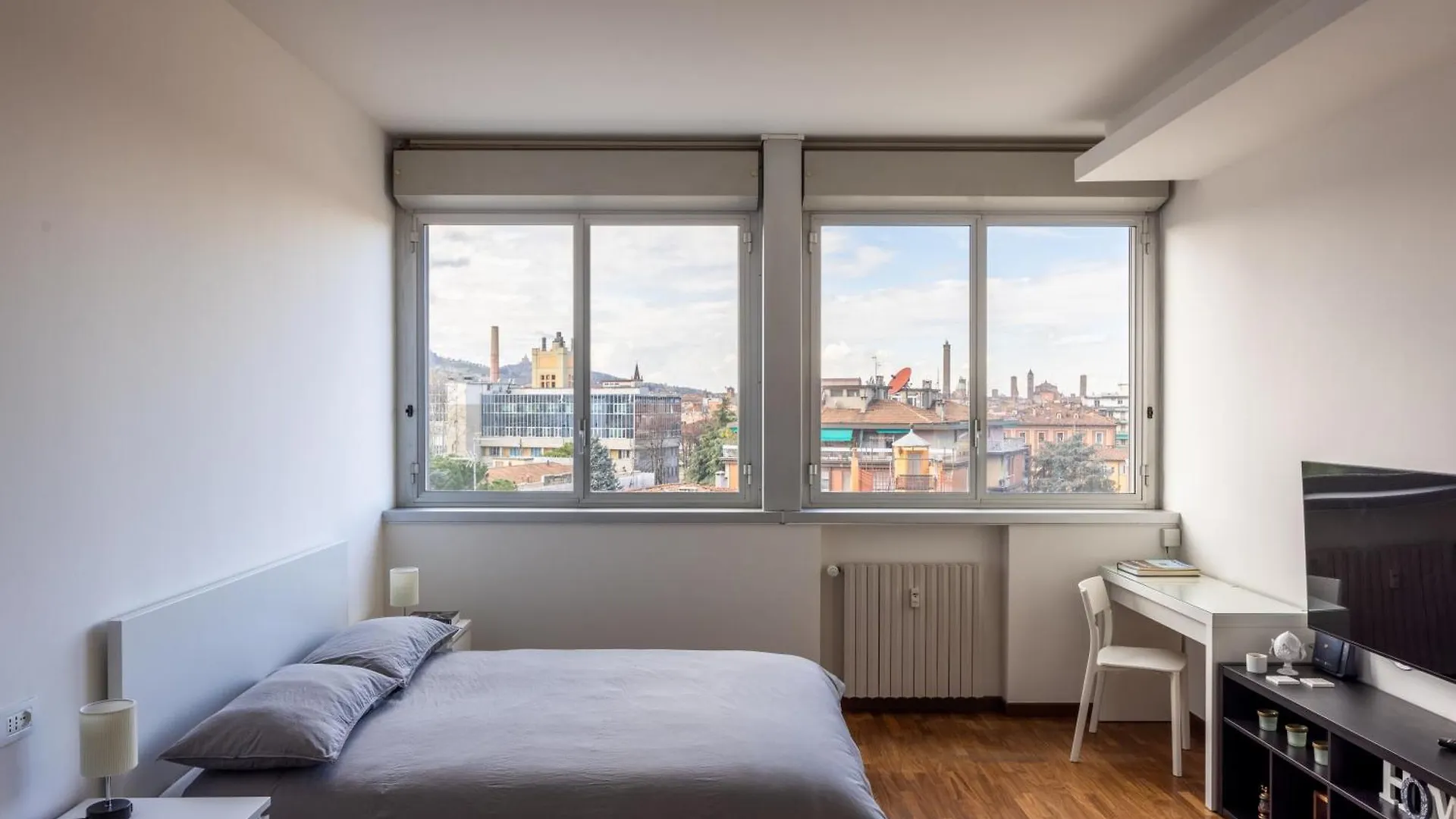 Paolo Fabbri Apartment location